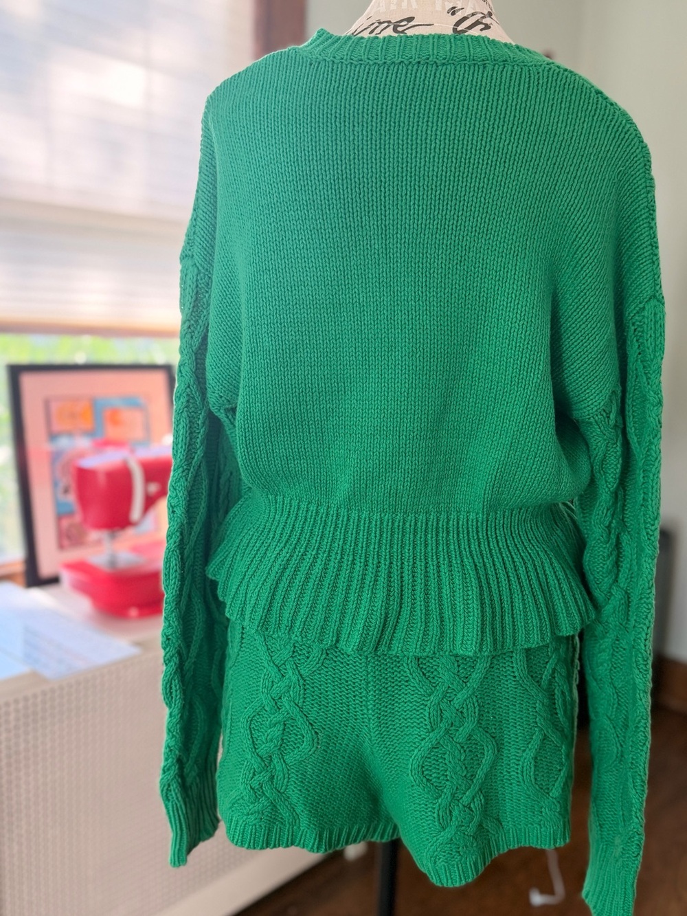 Green Cable-Knit Peplum Sweater and shorts set - Picture 3 of 6